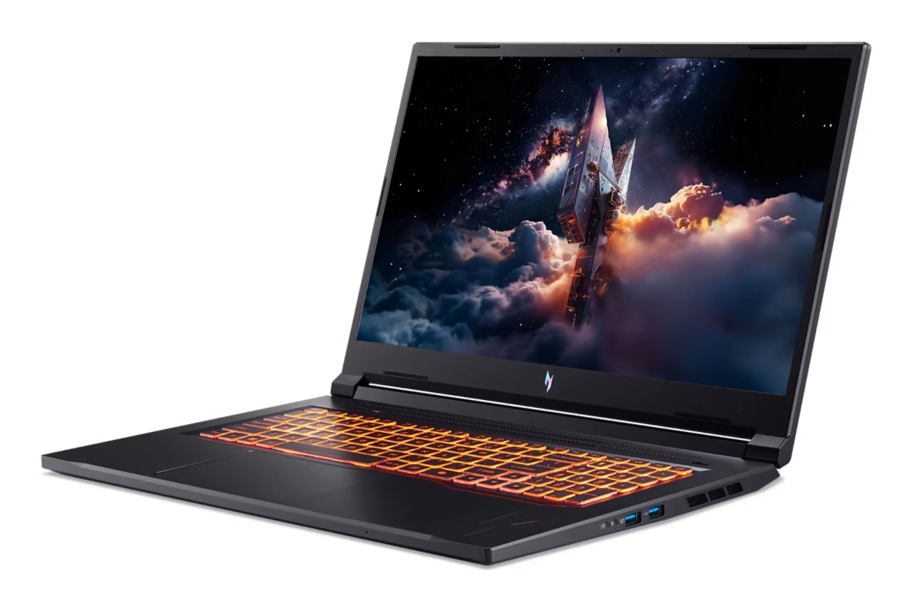 Acer Nitro V 17 AI ANV17-41-R4TH