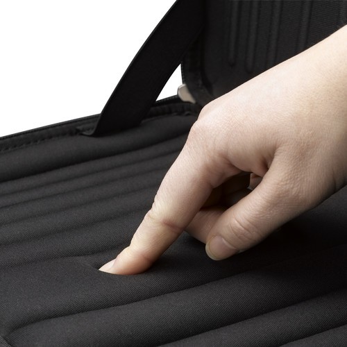 Case Logic QNS-113 Laptop Sleeve met Handvat