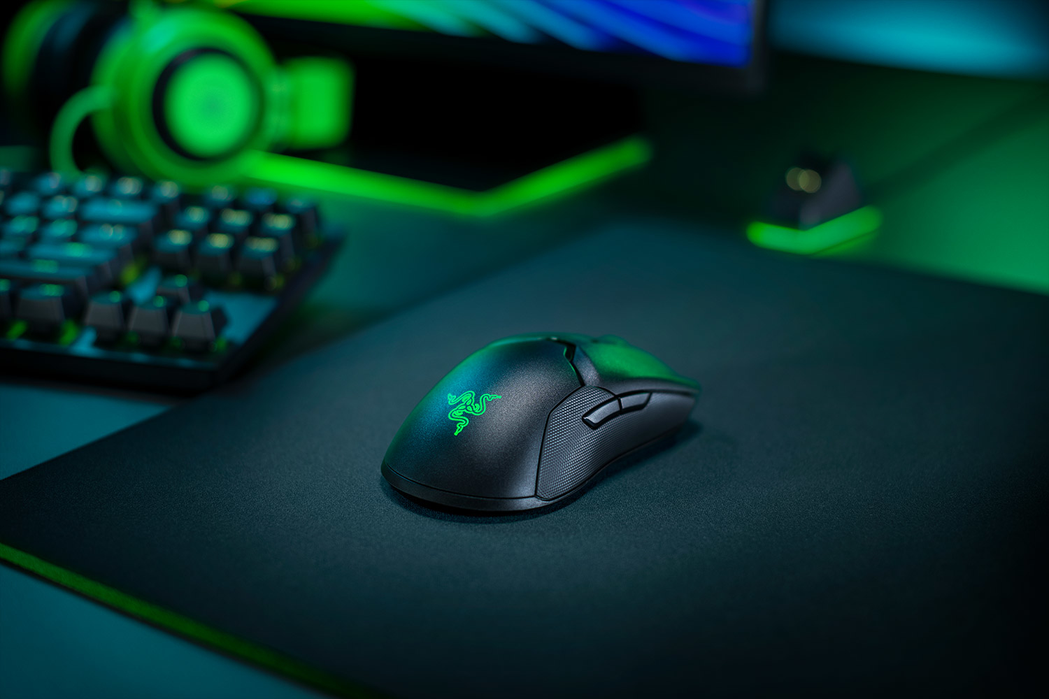 Razer Viper Ultimate & Mouse Dock Zwart