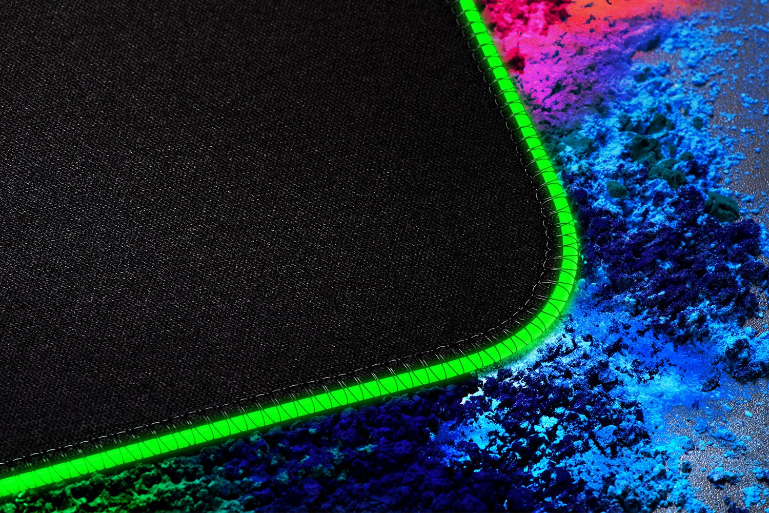 Razer Goliathus Chroma Extended - Soft Gaming Mouse Mat
